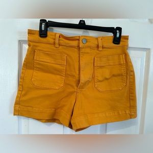 Everlane women’s yellow shorts size 4
